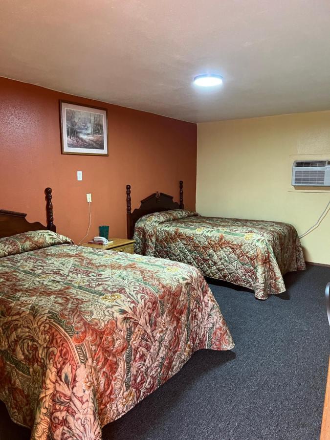 Economy Inn Одеса Екстериор снимка