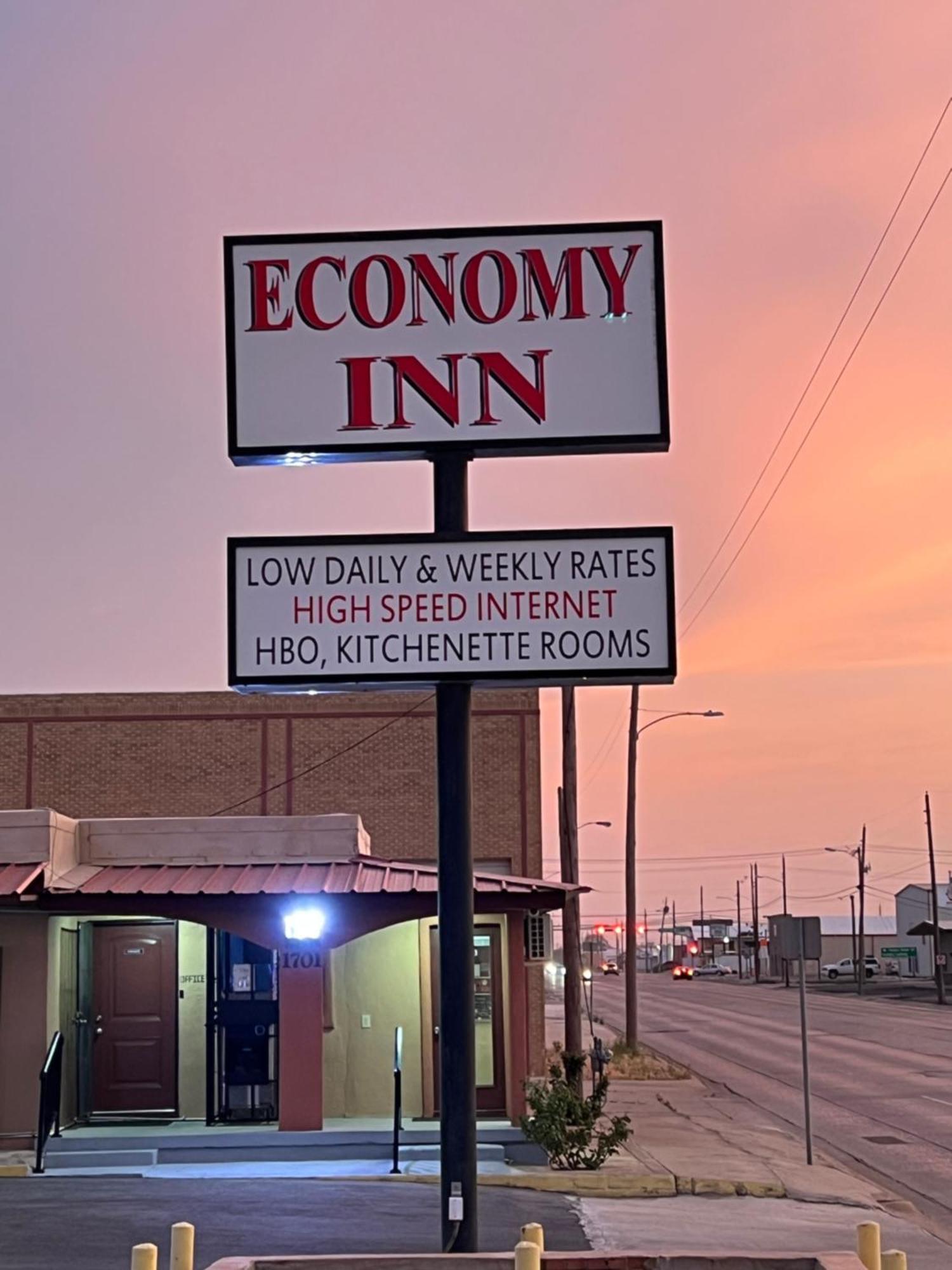 Economy Inn Одеса Екстериор снимка